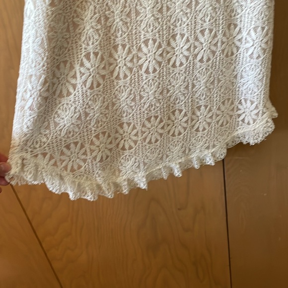 🤍 NWT Lace Dress 🤍 - Picture 3 of 9